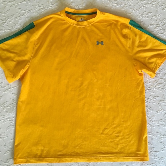UNDER ARMOUR Yellow & Green Loose Gear T-shirt M